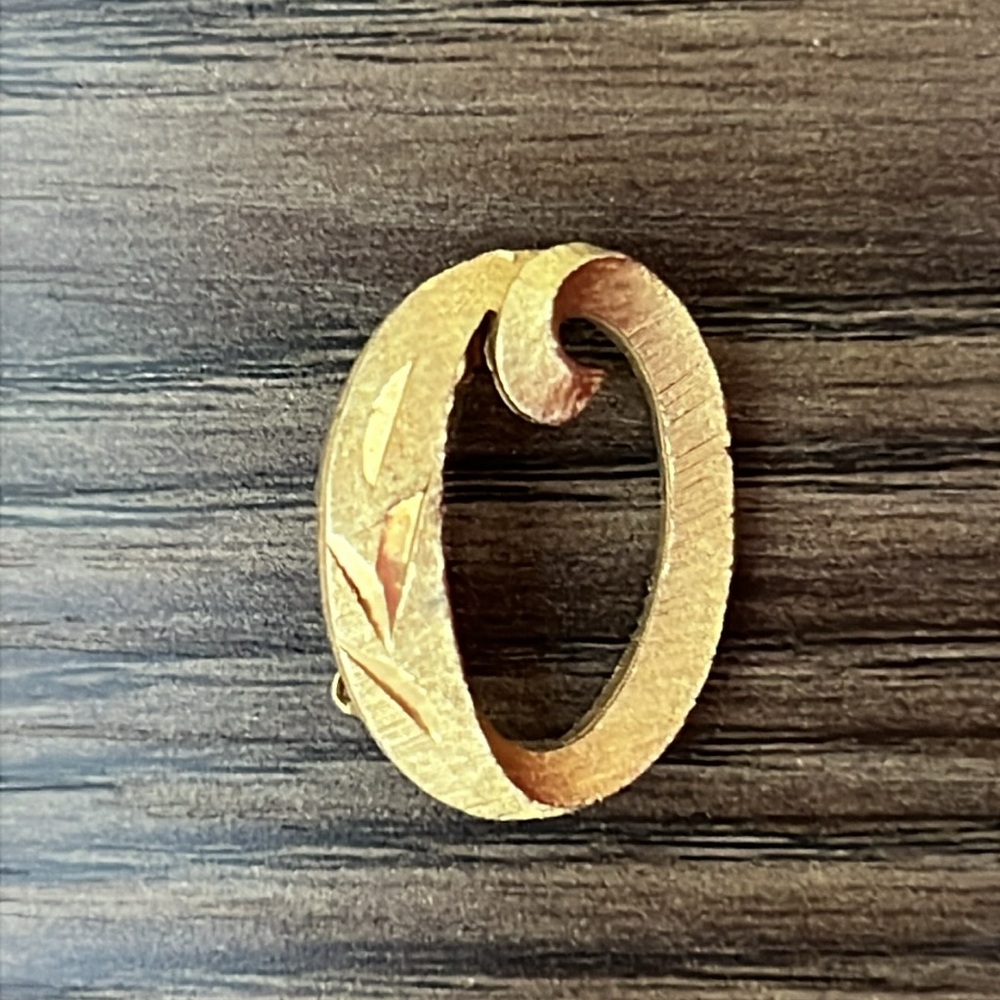 Vintage Mamselle O Brooch